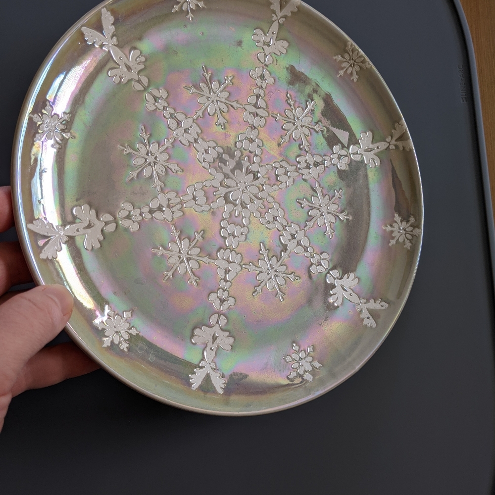 Anthropologie Astrid Dessert Plate - Picture 4 of 4